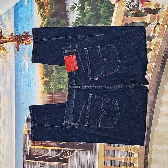 Levi's Premium Engineered Red Label Cropped Jeans Size 27 - Picture 8 of 8